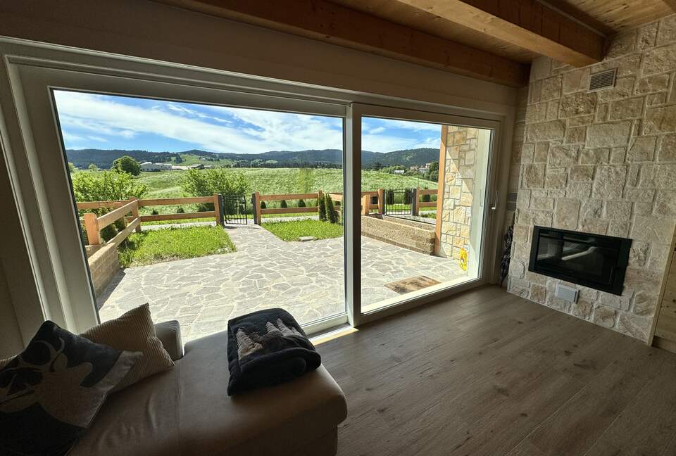 Wooden Chalet With Panoramic & Mountain Vistas - Roana, Italy