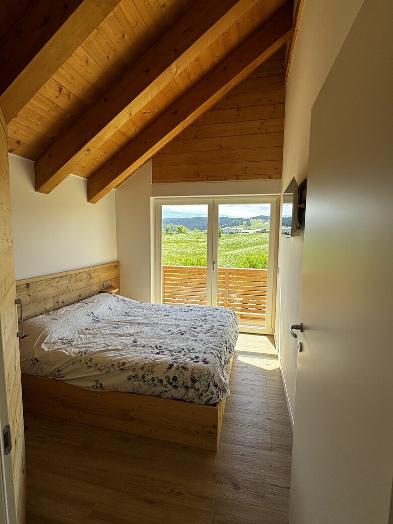 Wooden Chalet With Panoramic & Mountain Vistas - Roana, Italy