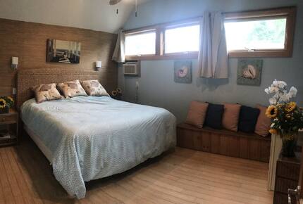 master with private entrance & deck