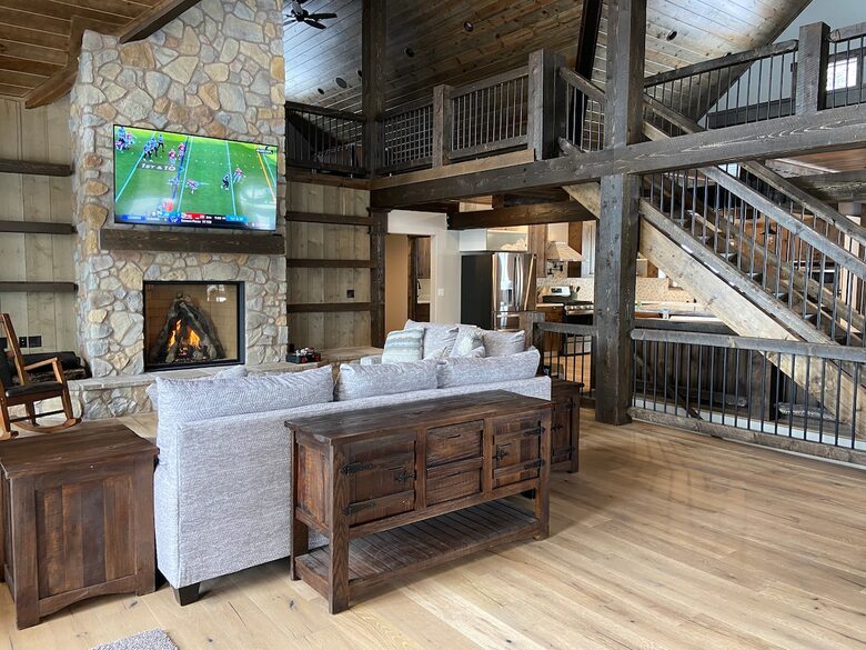 Ski-In/Ski-Out Retreat Nestled Among Pines and Aspens - Brian Head, Utah