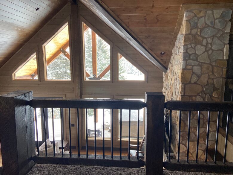 Ski-In/Ski-Out Retreat Nestled Among Pines and Aspens - Brian Head, Utah