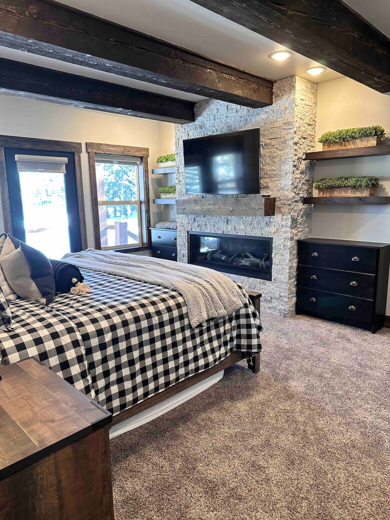 Ski-In/Ski-Out Retreat Nestled Among Pines and Aspens - Brian Head, Utah