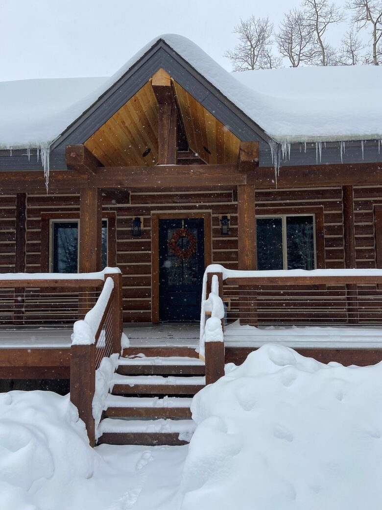 Ski-In/Ski-Out Retreat Nestled Among Pines and Aspens - Brian Head, Utah