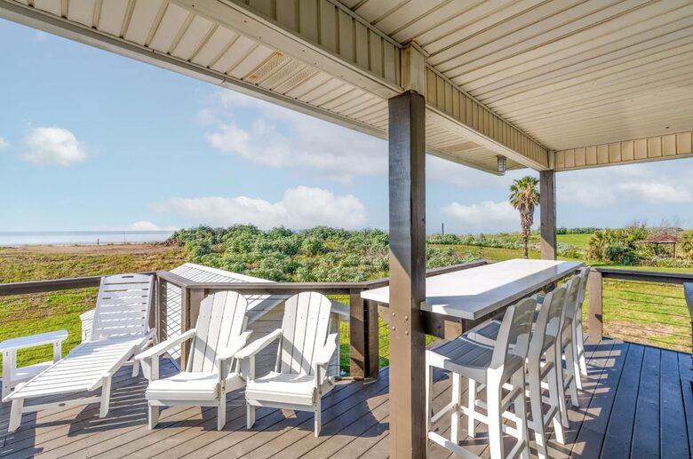 Grand Isle Beach Retreat with Room for Everyone - Grand Isle, Louisiana