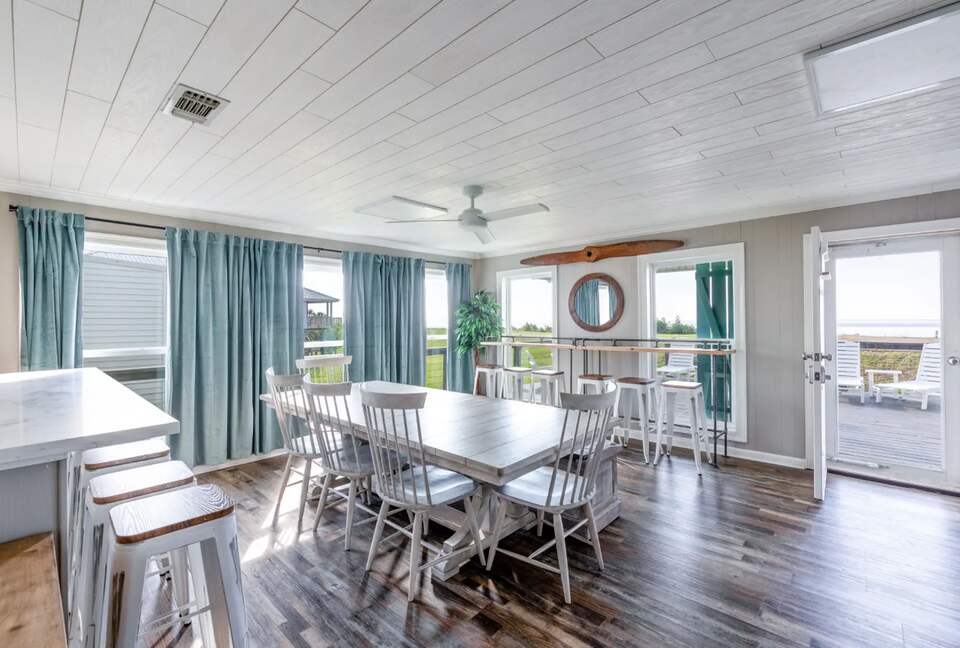 Grand Isle Beach Retreat with Room for Everyone - Grand Isle, Louisiana