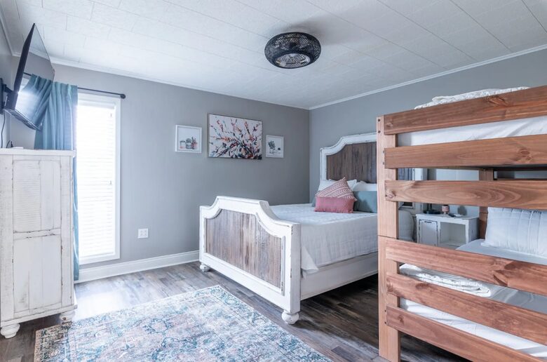 Grand Isle Beach Retreat with Room for Everyone - Grand Isle, Louisiana