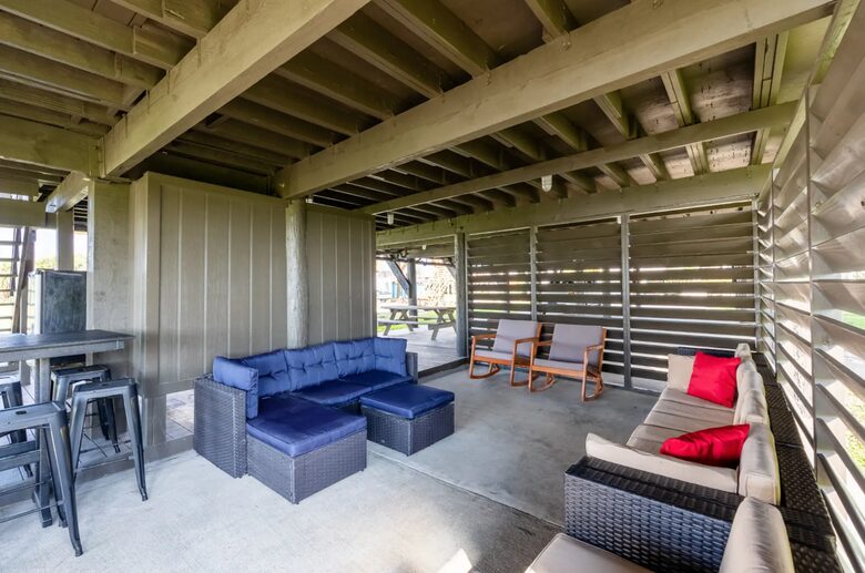 Grand Isle Beach Retreat with Room for Everyone - Grand Isle, Louisiana