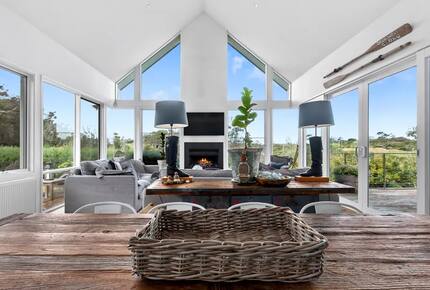Garden Estate Overlooking the Greens - Portsea, Australia