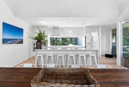 Garden Estate Overlooking the Greens - Portsea, Australia