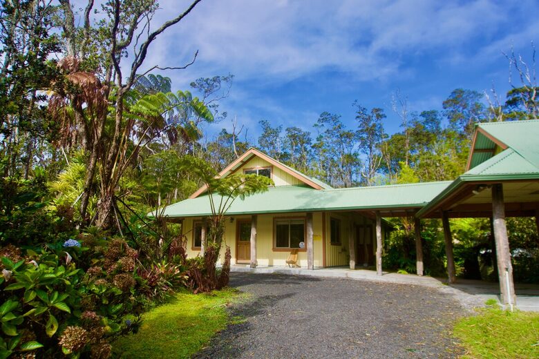 Rainforest Haven Near Volcano National Park - Volcano, Hawaii