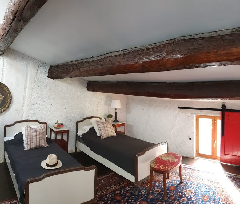 Charming Restored Village Home with Stylish Interiors - Pouzolles, France