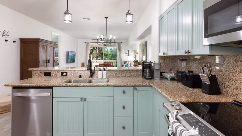 Tranquil luxuriously remodeled condo near Waikoloa Beach - Waikoloa, Hawaii