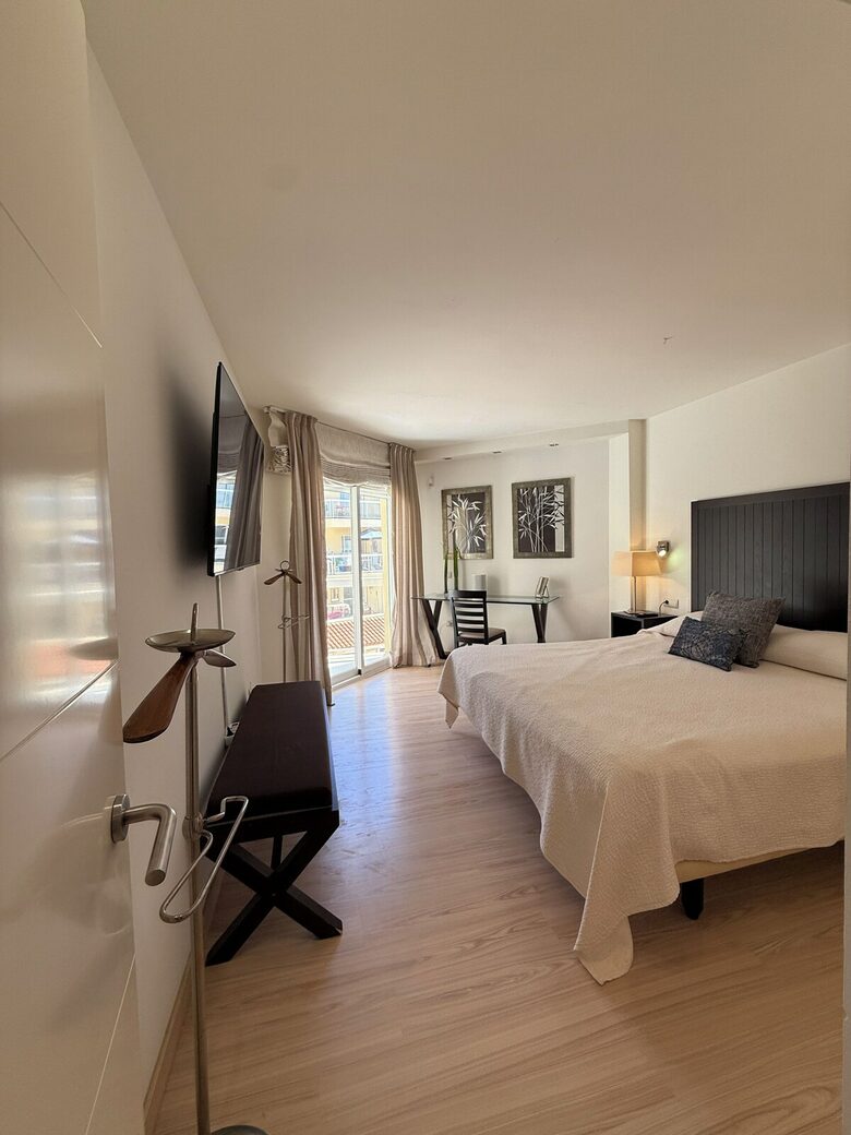 Tranquil West Ibiza Retreat with Private Terrace & Pool Access - Port des Torrent -San José, Ibiza, Spain