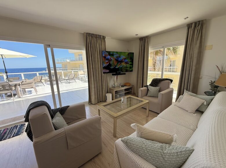 Tranquil West Ibiza Retreat with Private Terrace & Pool Access - Port des Torrent -San José, Ibiza, Spain