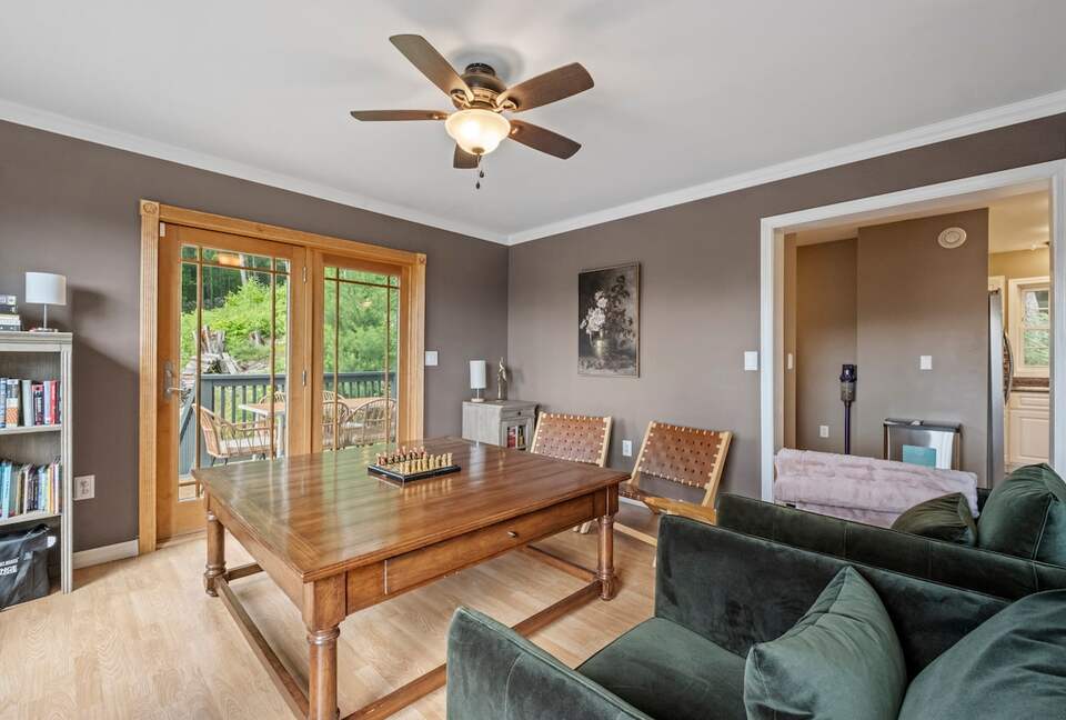 Lake Region Hideaway with Timeless Charm - Gilford, New Hampshire