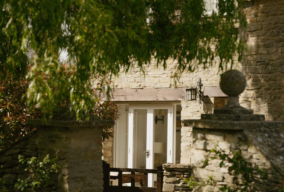 Cotswolds Country Retreat with hot tub - Langford, United Kingdom