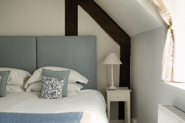 Cotswolds Country Retreat with hot tub - Langford, United Kingdom