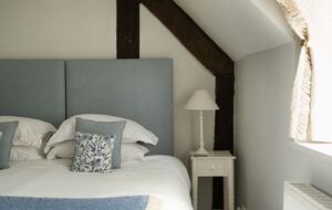 Cotswolds Country Retreat with hot tub - Langford, United Kingdom