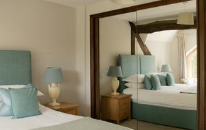 Cotswolds Country Retreat with hot tub - Langford, United Kingdom