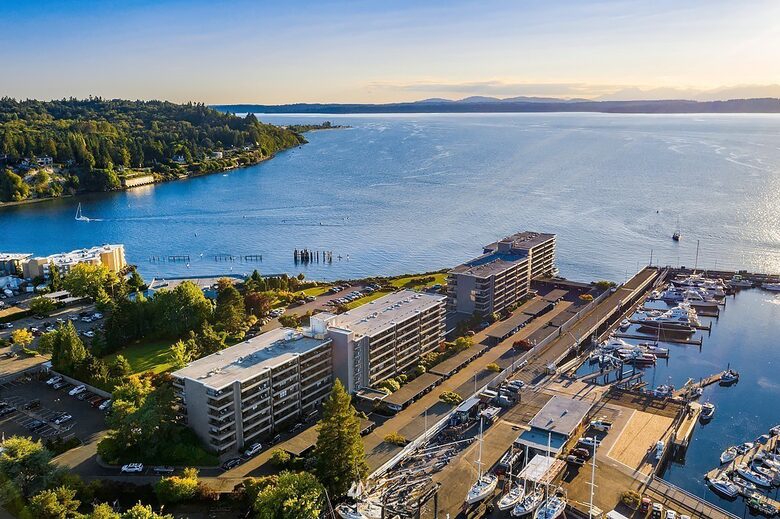 Elegant Waterfront Corner Residence with Sweeping Puget Sound Views - Seattle, Washington