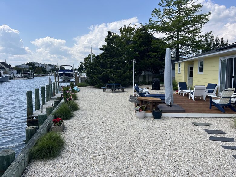 Charming Waterfront Escape in Loveladies - Beach Haven, New Jersey