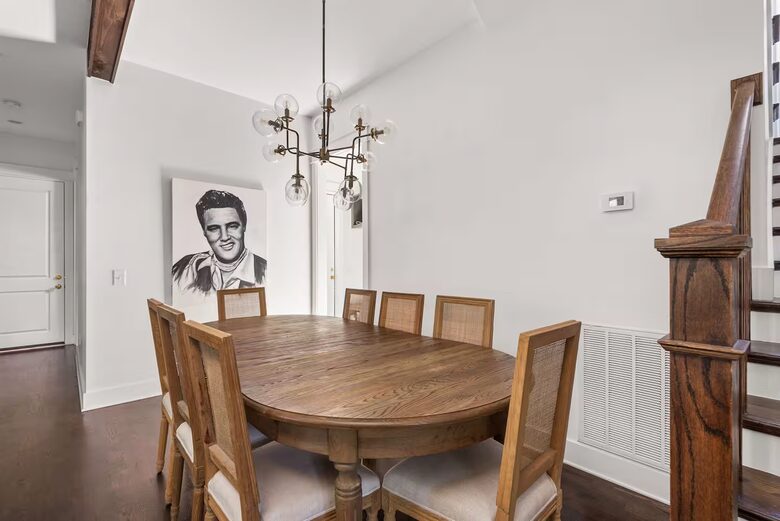 Elegant East Nashville Escape - Nashville, Tennessee
