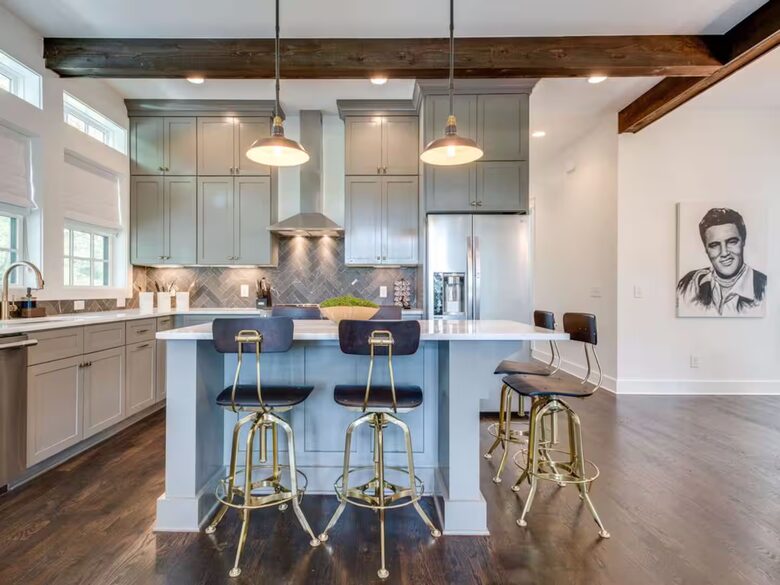 Elegant East Nashville Escape - Nashville, Tennessee
