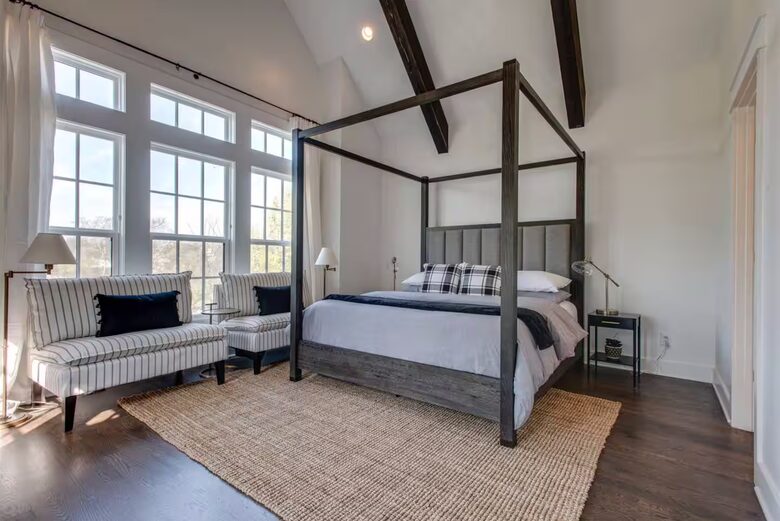 Elegant East Nashville Escape - Nashville, Tennessee