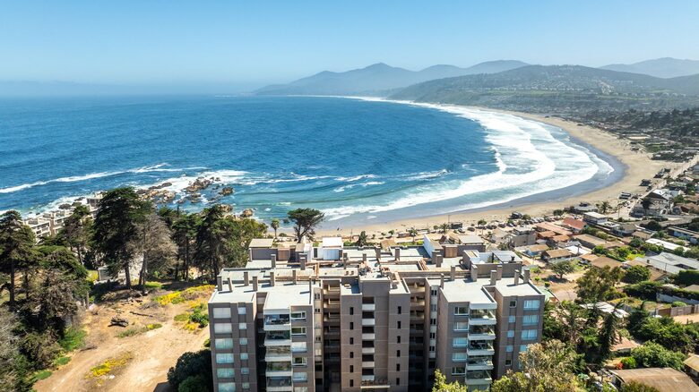Punta Surf - Maitencillo, Valparaiso, Chile
