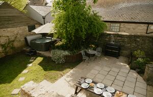 Cotswolds Country Retreat with hot tub - Langford, United Kingdom