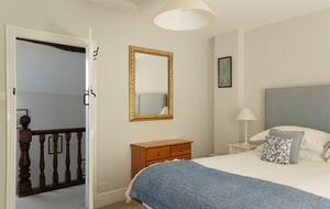 Cotswolds Country Retreat with hot tub - Langford, United Kingdom