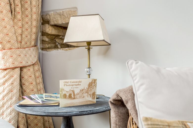 Cotswolds Country Retreat with hot tub - Langford, United Kingdom