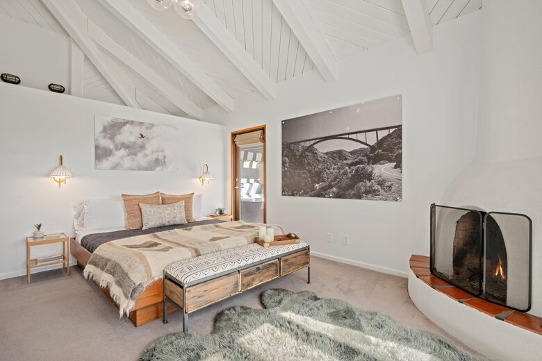 Primary bedroom