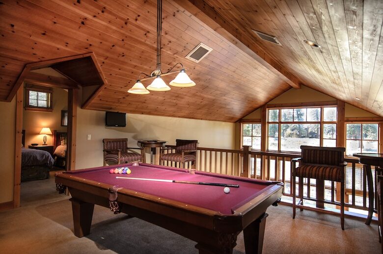 Premium Old Greenwood Home on Jack Nicklaus Golf Course -- Perfect for Ski and Summer! - Truckee, California