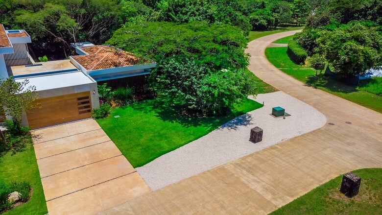Elegant Escape in Hacienda Pinilla with Private Pool - Tamarindo, Costa Rica