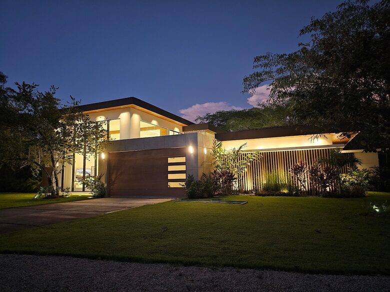 Elegant Escape in Hacienda Pinilla with Private Pool - Tamarindo, Costa Rica