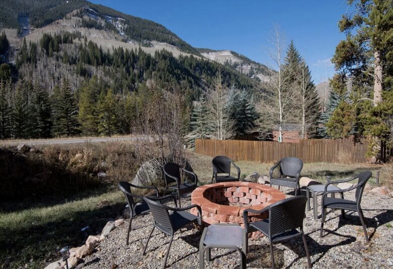 Refined Mountain Retreat with Hot Tub & Firepit - Vail, Colorado