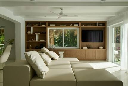 Refined Waterfront Retreat with Private Dock and Luxe Amenities - Summerland Key, Florida