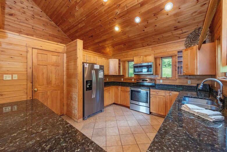 Mountain Luxury Meets Family Fun in Swanton - Oakland, Maryland