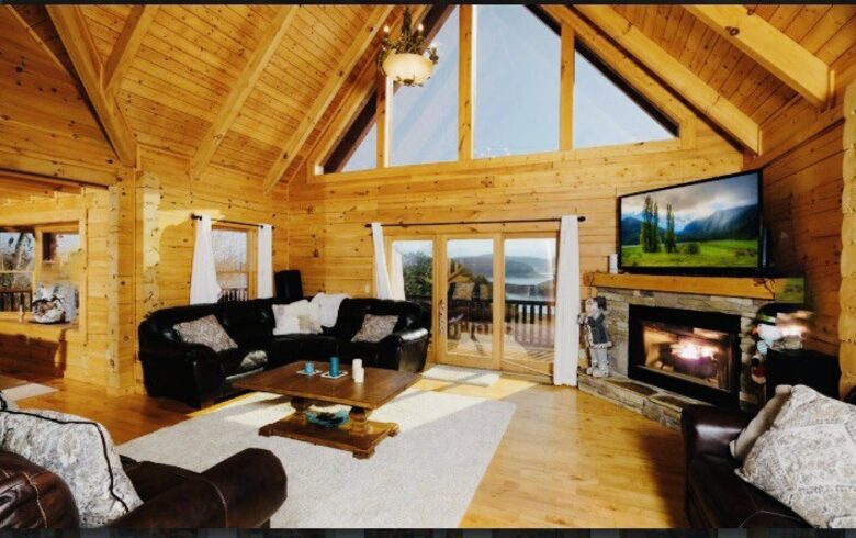 Mountain-View Lodge with Private Lake Access near Pigeon Forge - Sevierville, Tennessee