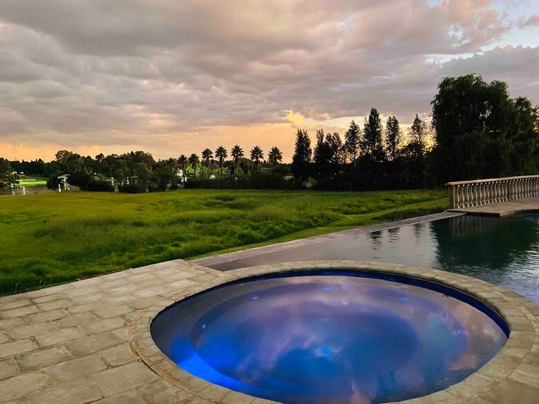 Vaal-Villa | Vintage Style Farmhouse - Vanderbijlpark, South Africa