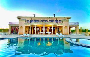 Vaal-Villa | Vintage Style Farmhouse - Vanderbijlpark, South Africa
