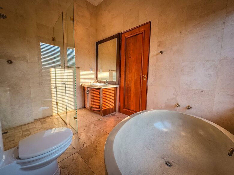 Vaal-Villa | Vintage Style Farmhouse - Vanderbijlpark, South Africa