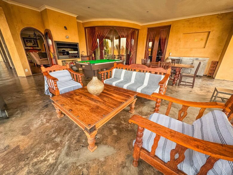 Vaal-Villa | Vintage Style Farmhouse - Vanderbijlpark, South Africa