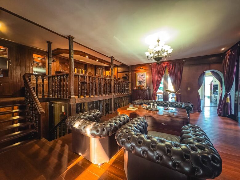Vaal-Villa | Vintage Style Farmhouse - Vanderbijlpark, South Africa