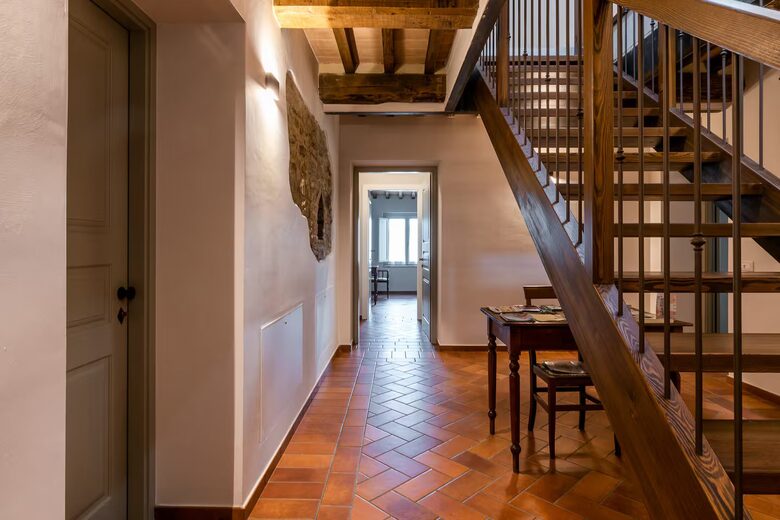 15th-Century Farmhouse in the Heart of Chianti - Lucignano, Italy