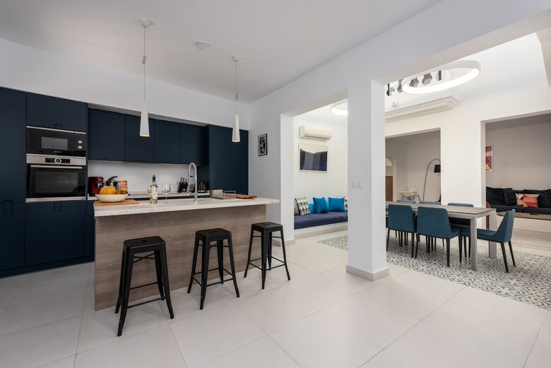 Stylish Andalusian Home in Estepona’s Historic Heart - Estepona, Spain