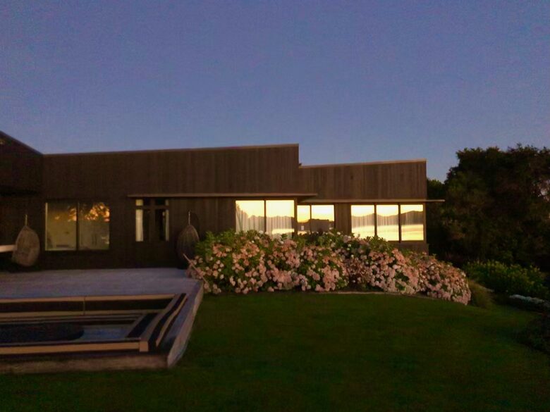 Stunning Beach House in Kaiteriteri - Motueka, New Zealand