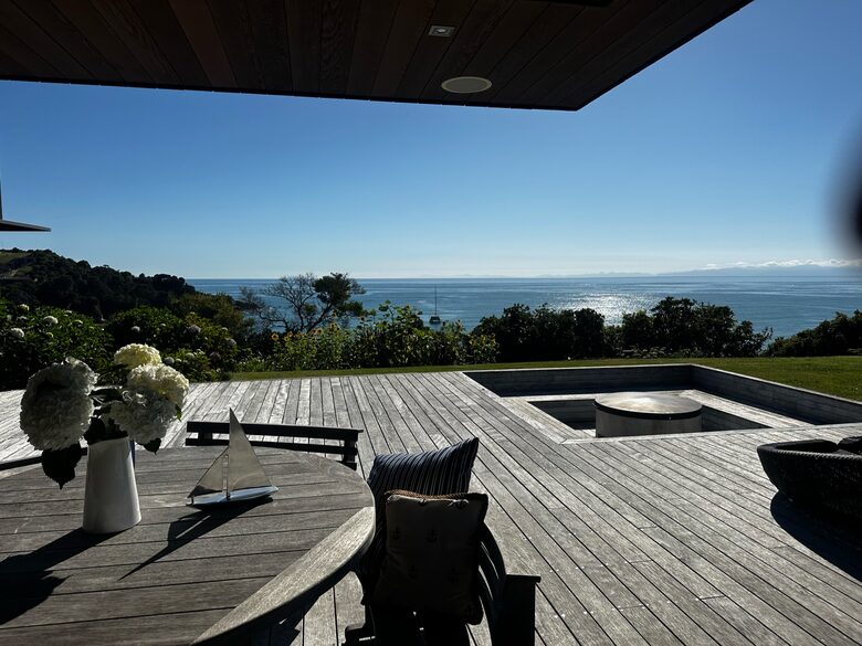 Stunning Beach House in Kaiteriteri - Motueka, New Zealand