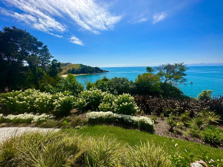 Stunning Beach House in Kaiteriteri - Motueka, New Zealand